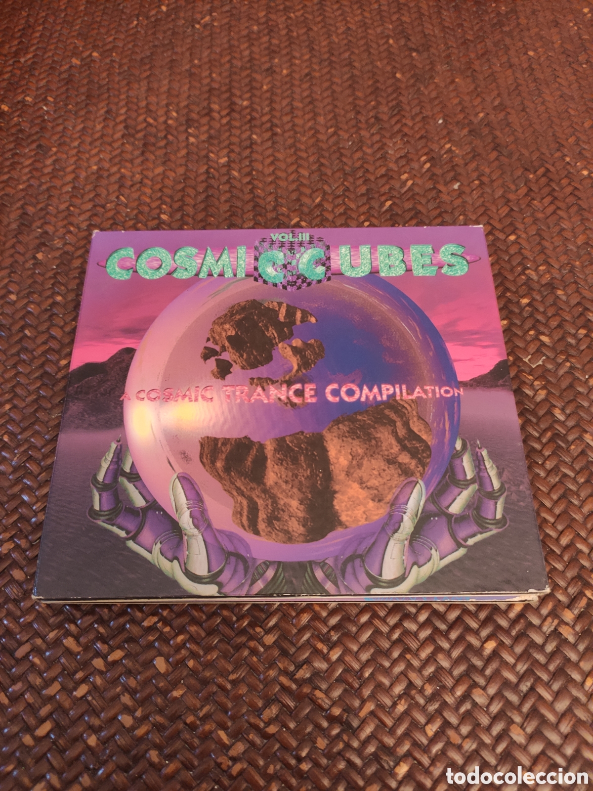 CDs de m&uacute;sica: Cosmic cubes volumen 3 - Foto 1