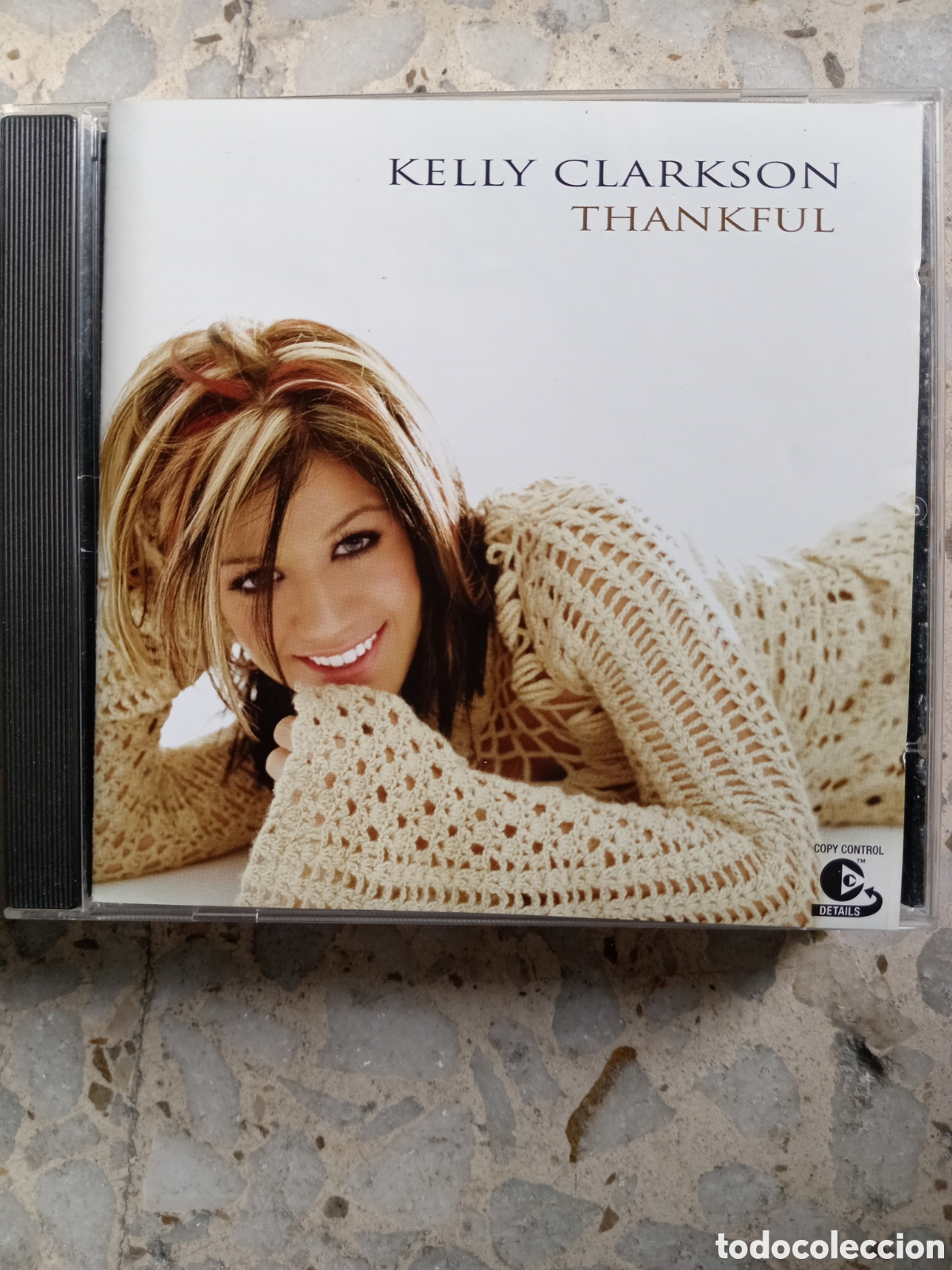 CDs de m&uacute;sica: CD KELLY CLARKSON THANKFUL - Foto 1