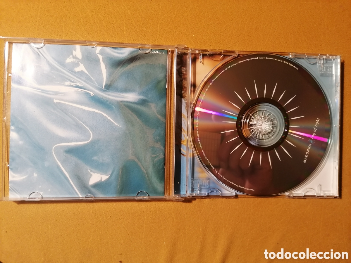CDs de m&uacute;sica: CD MADONNA. Ray of light. - Foto 2