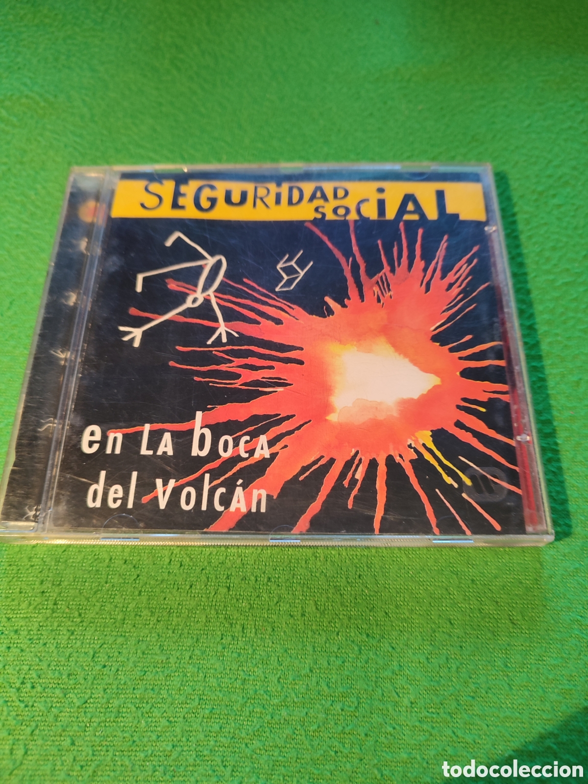CDs de m&uacute;sica: Seguridad Social - En la boca del volc&aacute;n - Foto 1