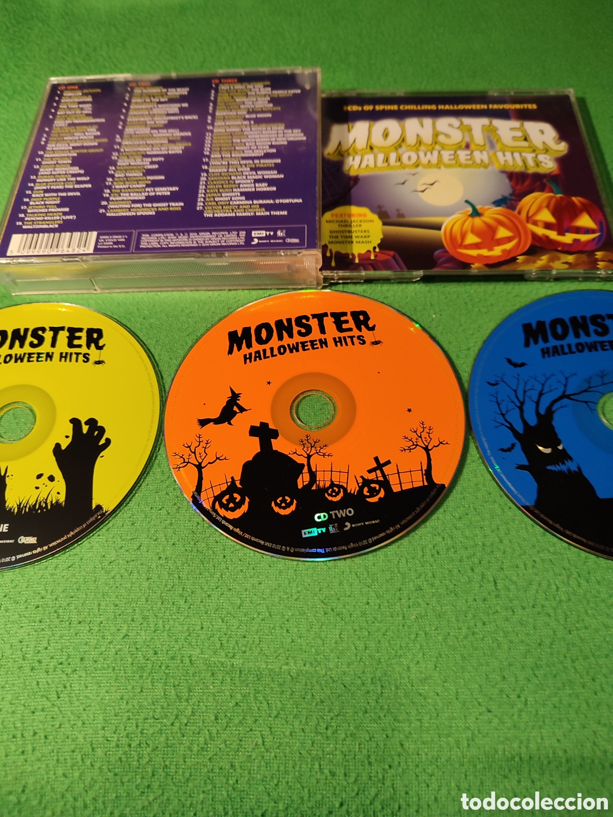 CDs de m&uacute;sica: Monster Halloween hits 3 CDs - Varios - Foto 2