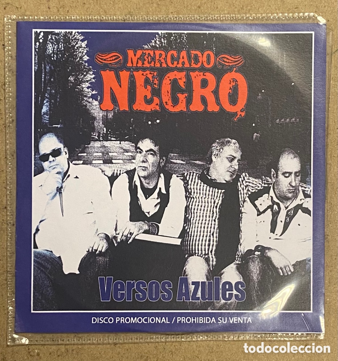 CDs de m&uacute;sica: CD. MERCADO NEGRO &ldquo;VERSOS AZULES&rdquo; (2012). - Foto 1