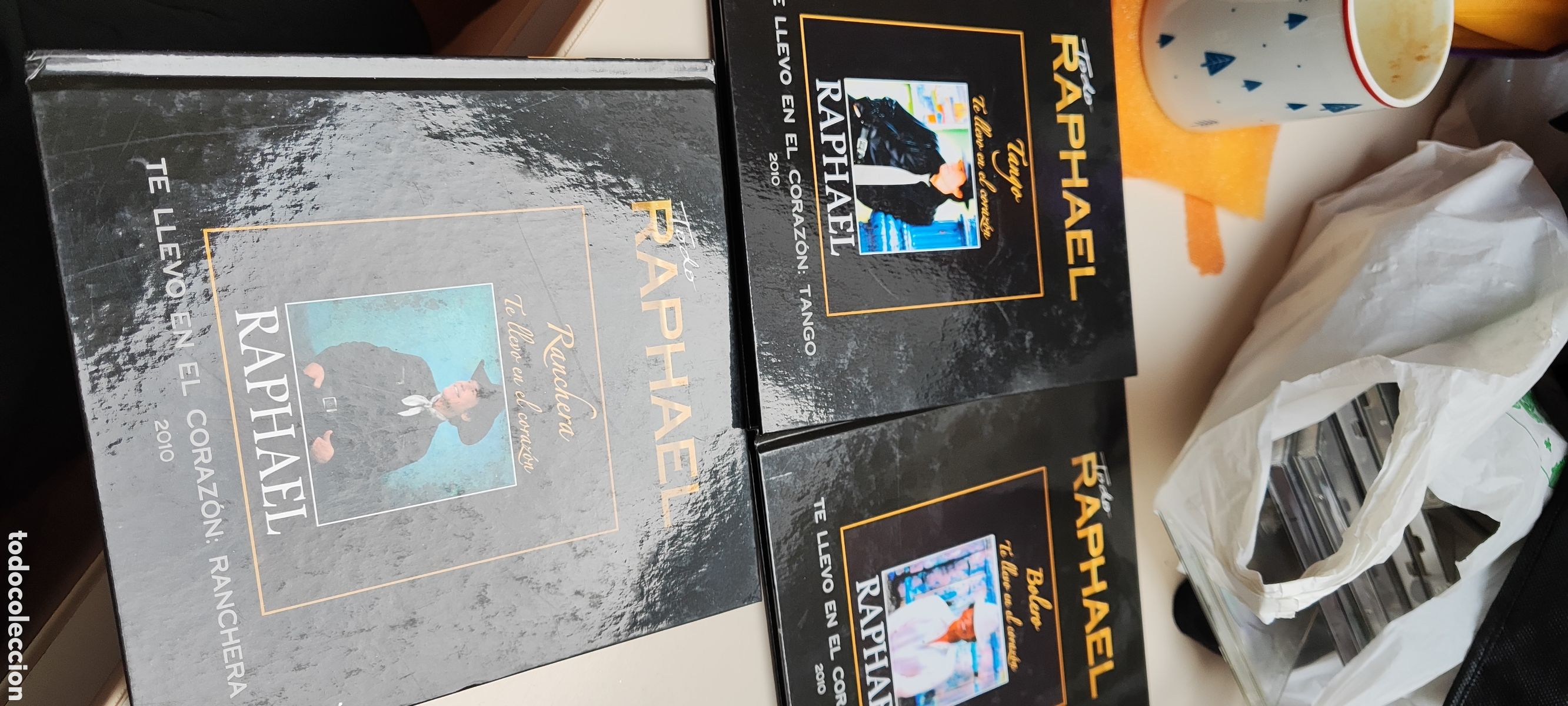 CDs de m&uacute;sica: 3 libro CD Raphael - Foto 1