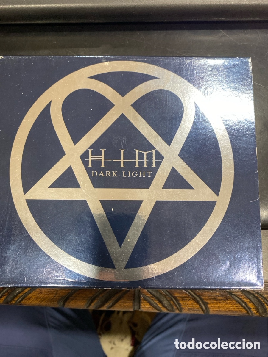 CDs de m&uacute;sica: Dark Light - Cardboard slipcase - Foto 1