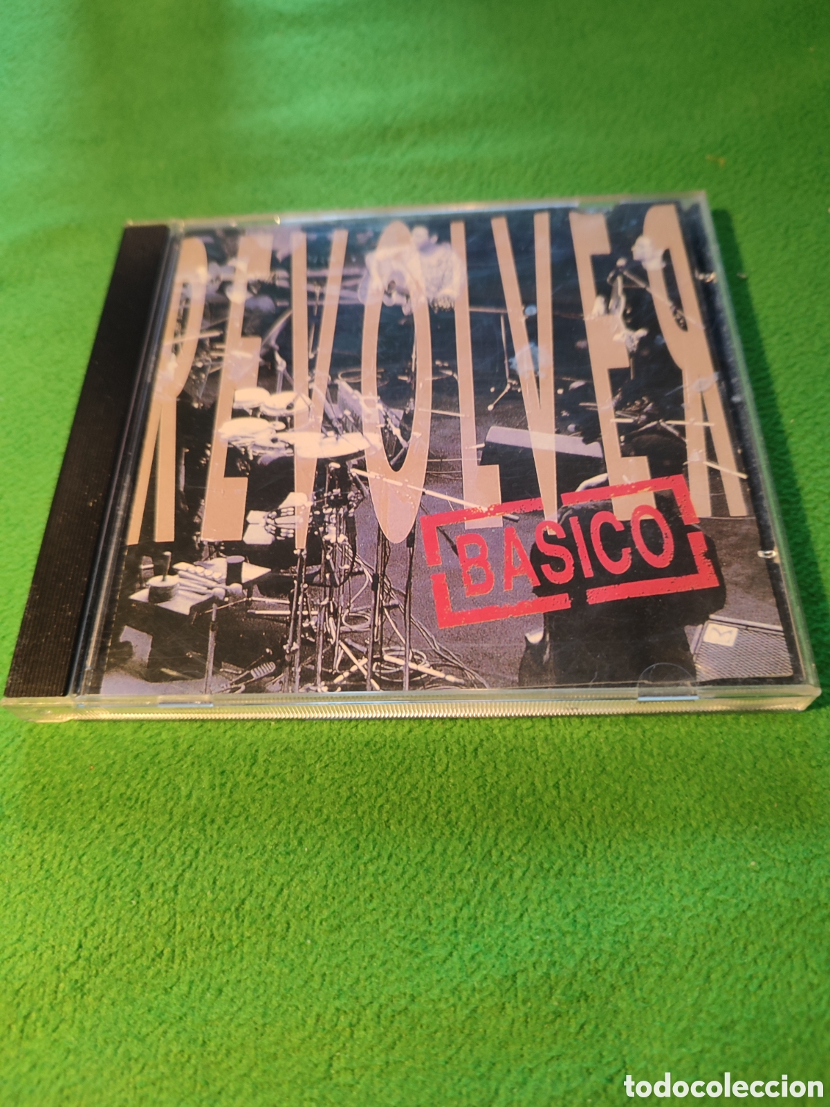 CDs de m&uacute;sica: Revolver - B&aacute;sico - Foto 1