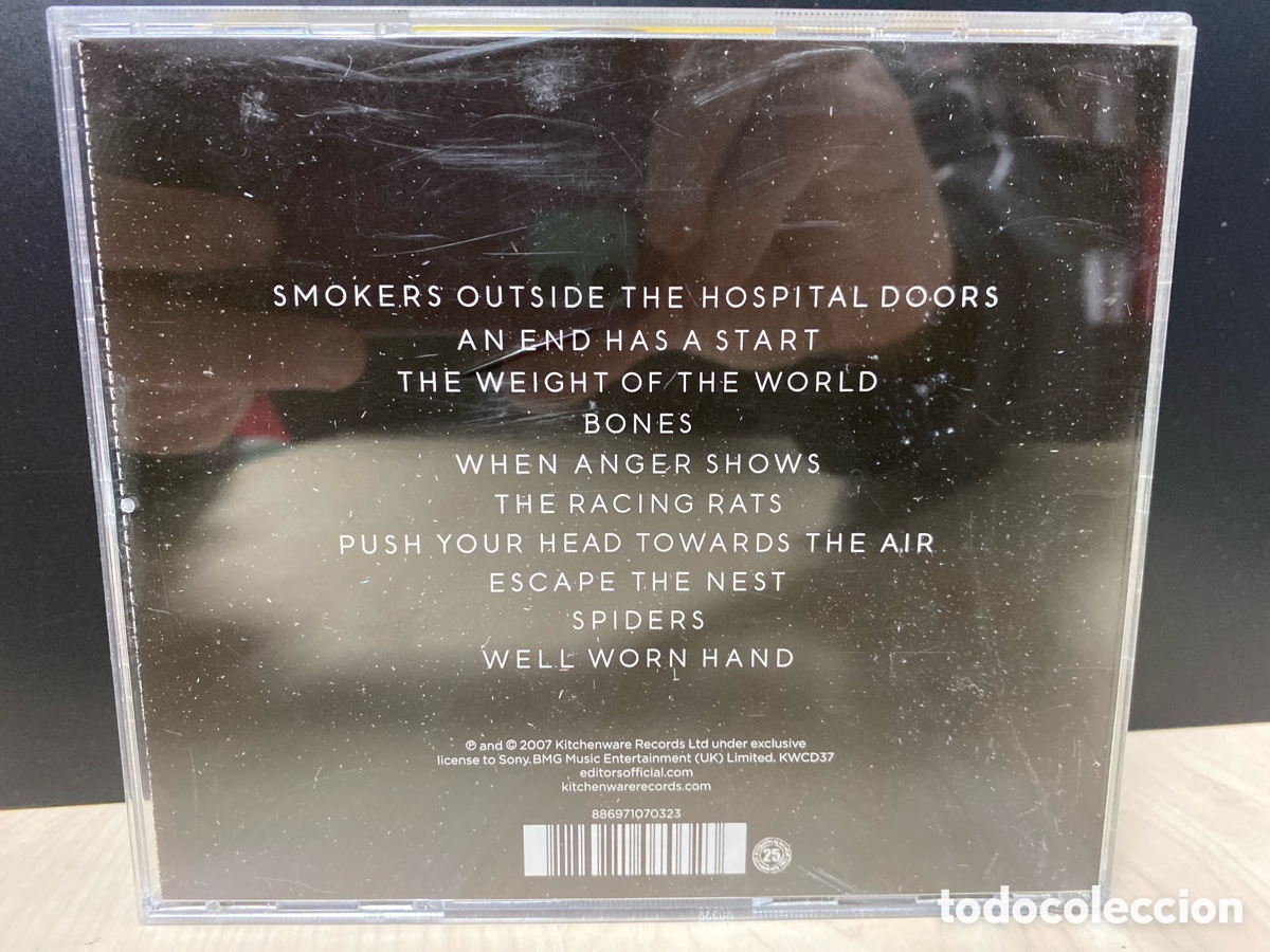 CDs de m&uacute;sica: Editors - An End Has A Start (CD, Album) - Foto 2