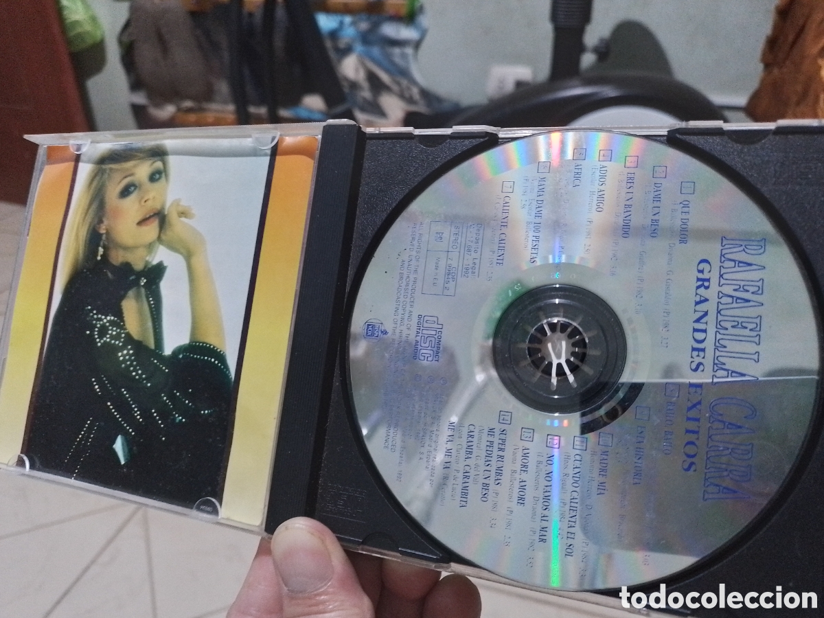 CDs de m&uacute;sica: Raffaella Carr&aacute; CD Grandes &eacute;xitos - Foto 3