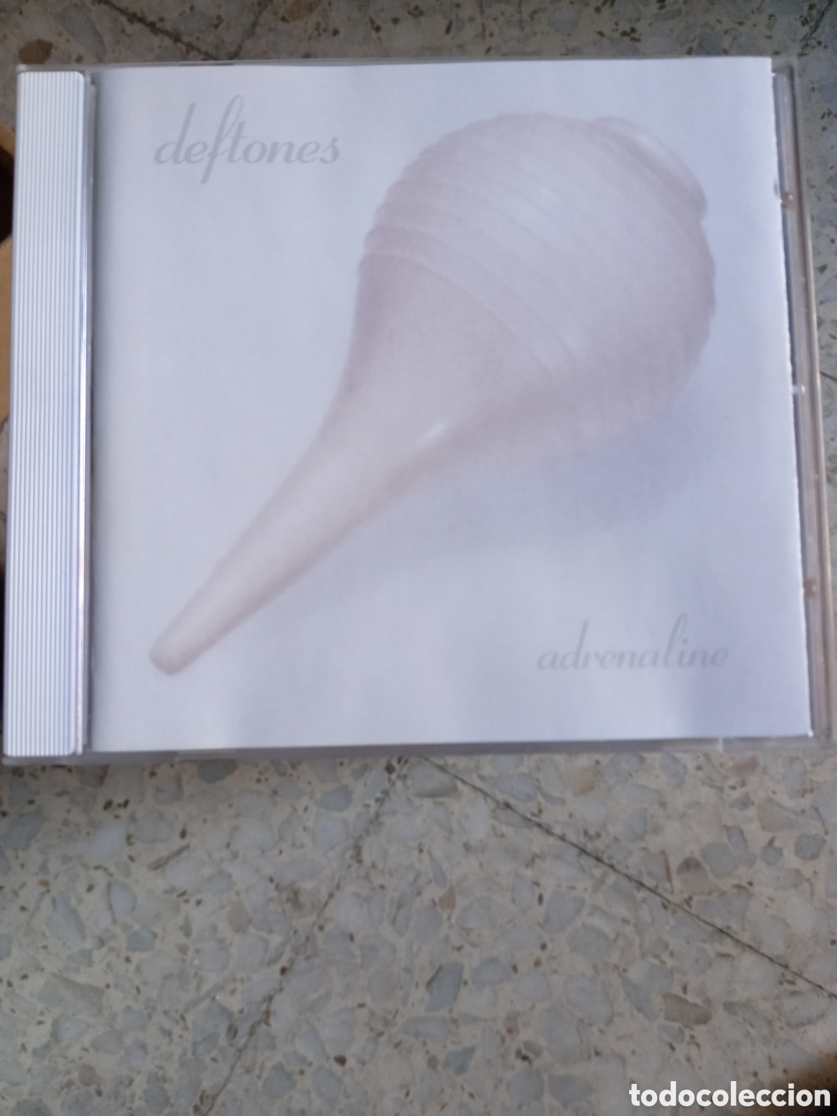 Music CDs: CD DEFTONES ADRENALINE