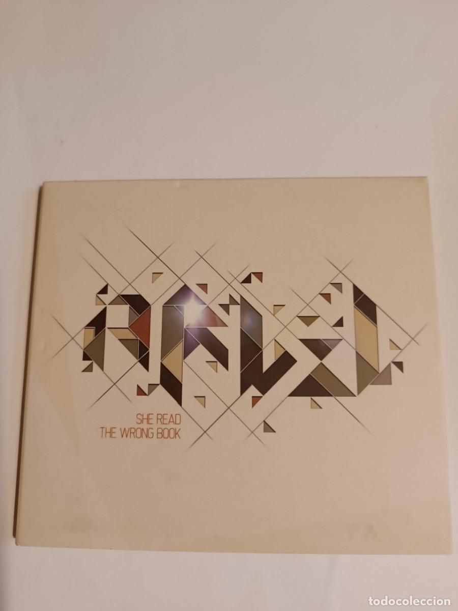 CDs de m&uacute;sica: Arbol / She read the wrong book (Electr&oacute;nica) - Foto 1
