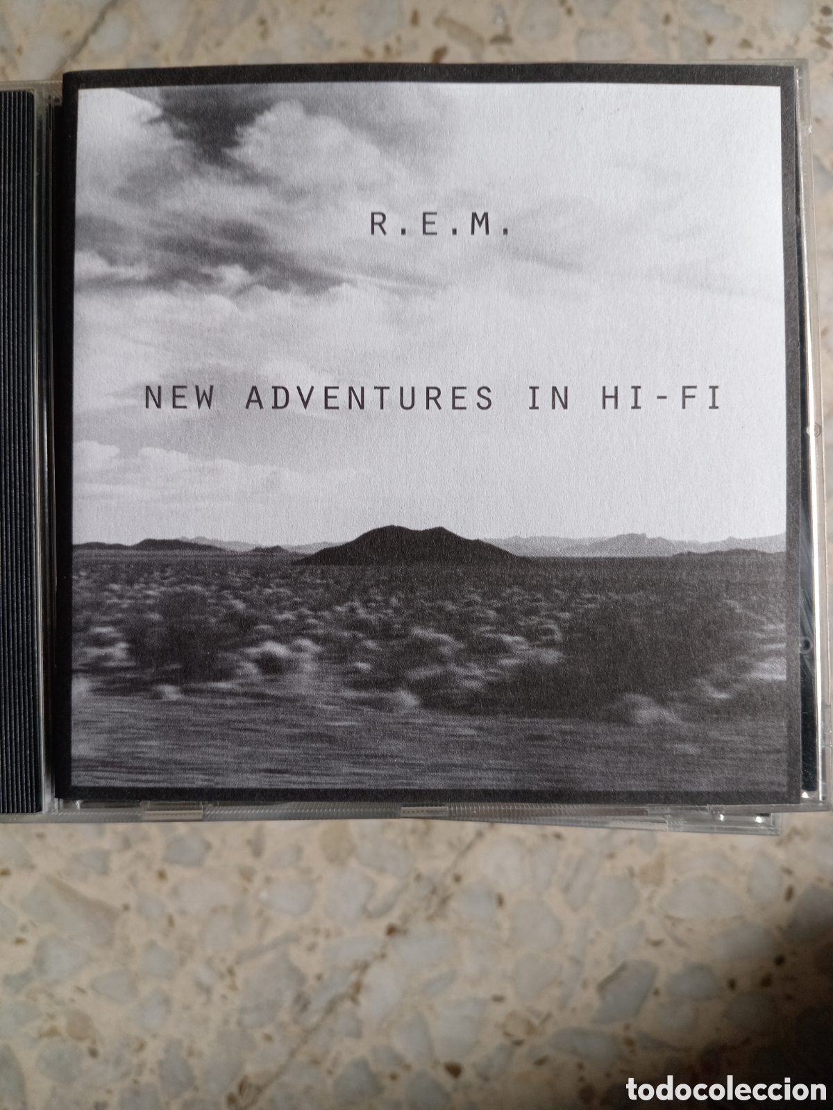 CDs de m&uacute;sica: CD REM NEW ADVENTURES IN HI FI - Foto 1
