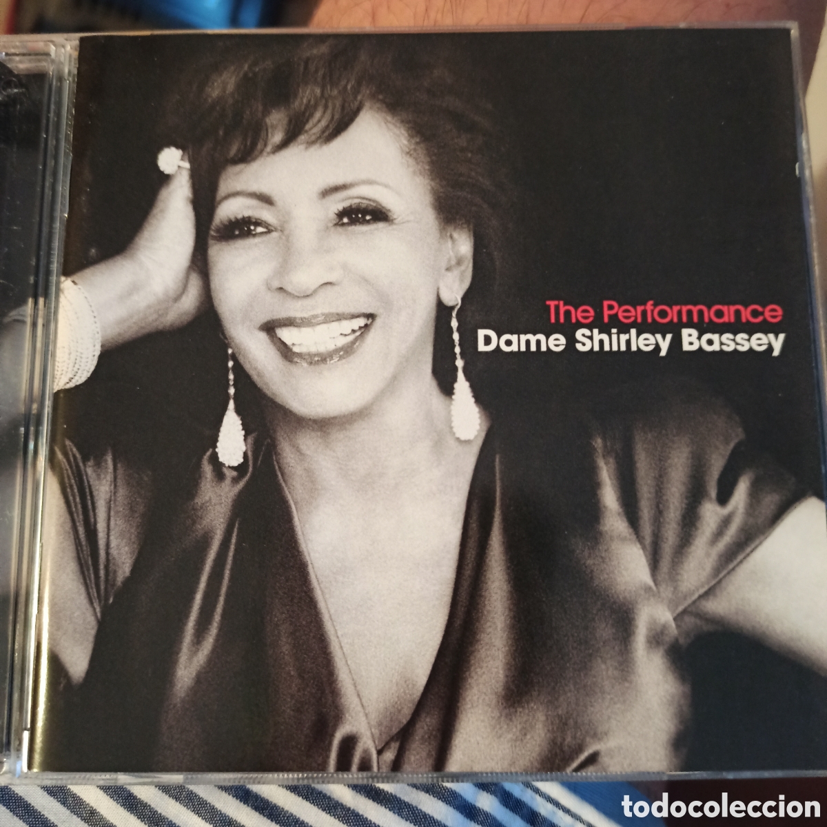 CDs de m&uacute;sica: Dame Shirley Bassey &ndash; The Performance - Foto 1