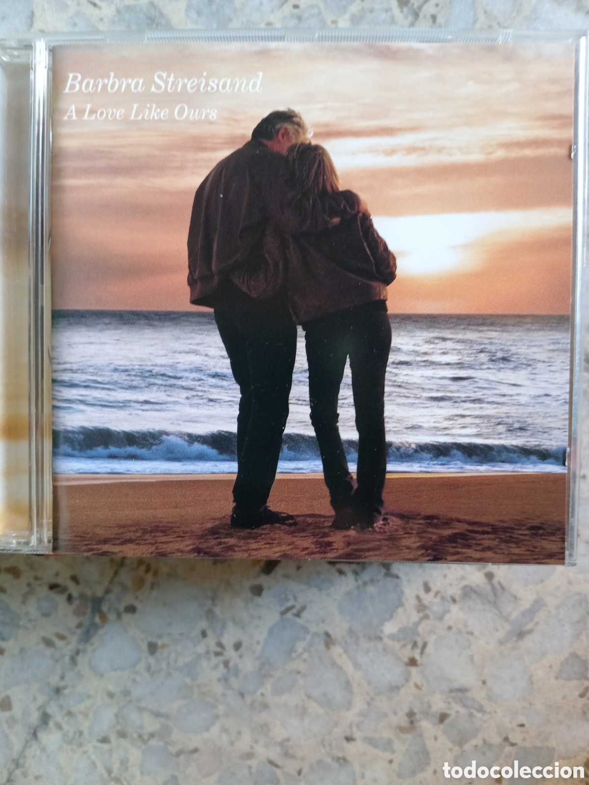CDs de m&uacute;sica: CD BARBRA STREISAND A LOVE LIKE OURS - Foto 1