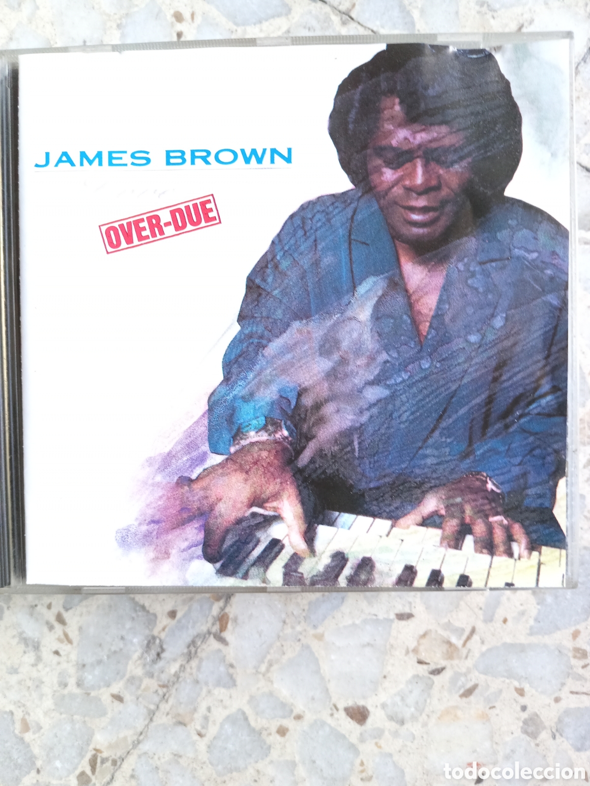 CDs de m&uacute;sica: CD JAMES BROWN LOVE OVER DUE - Foto 1