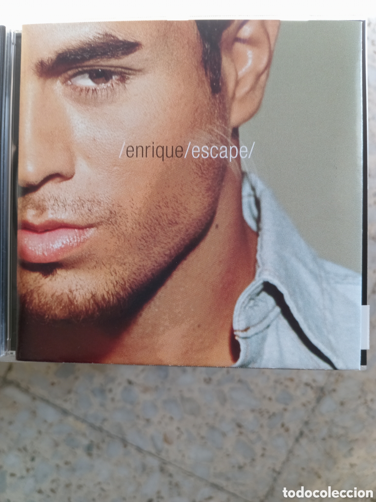 CDs de m&uacute;sica: CD ENRIQUE IGLESIAS ESCAPE - Foto 1