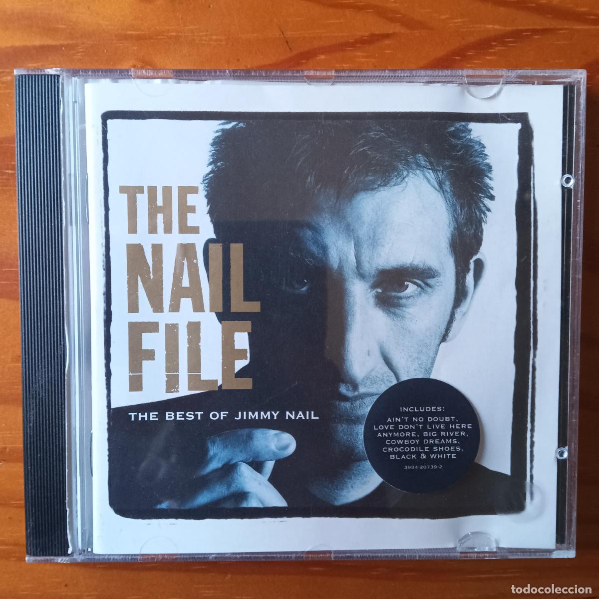 CDs de m&uacute;sica: THE BEST OF JIMMY NAIL, THE NAIL FILE. CD