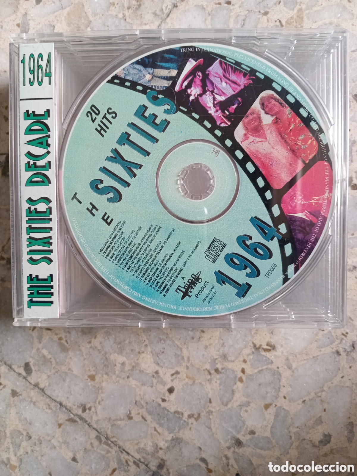 CDs de m&uacute;sica: CD 20 HITS THE SIXTIES DECADE 1964 - Foto 1
