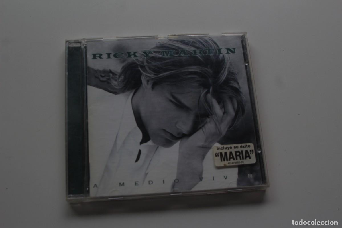 CDs de m&uacute;sica: RICKY MARTIN A MEDIO VIVIR CD - Foto 1