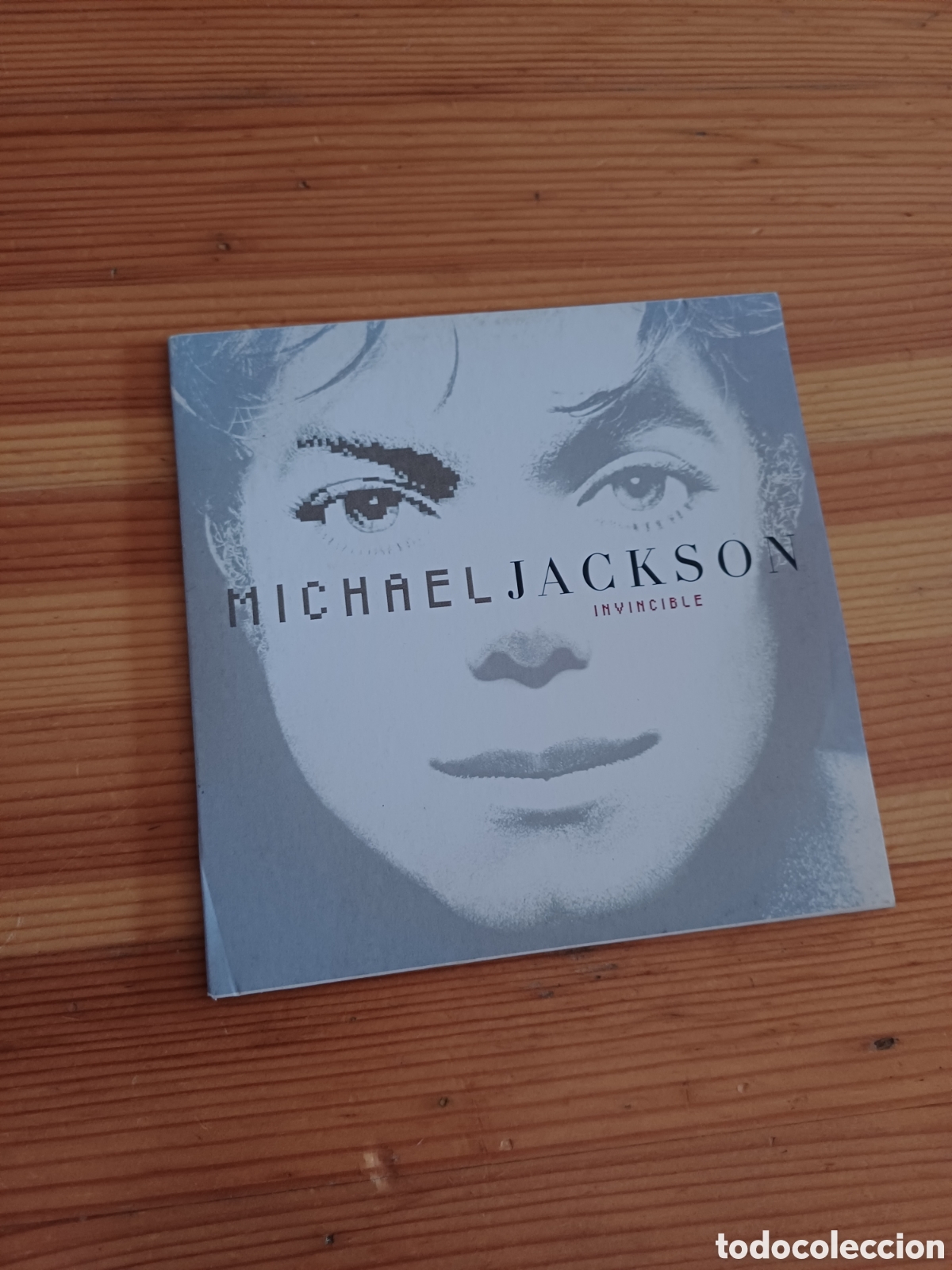 CDs de m&uacute;sica: Michael Jackson Invincible CD edicion slim - Foto 1