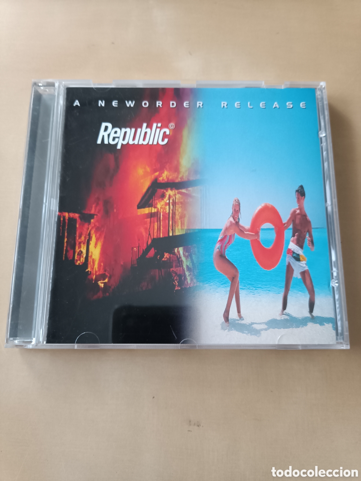 CDs de m&uacute;sica: CD NEW ORDER - REPUBLIC - Foto 1