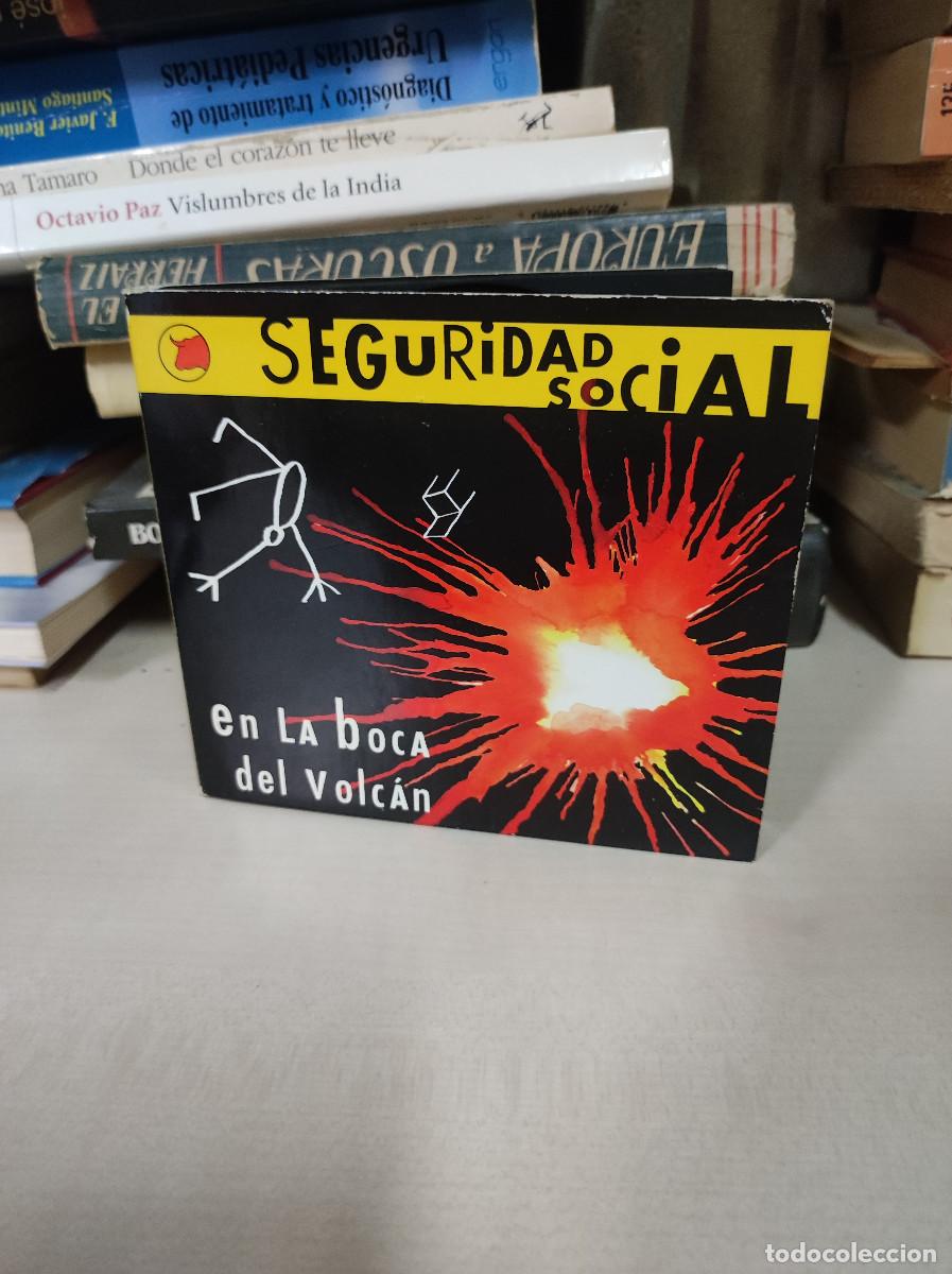 CDs de m&uacute;sica: Seguridad Social &ndash; En La Boca Del Volc&aacute;n - Foto 1