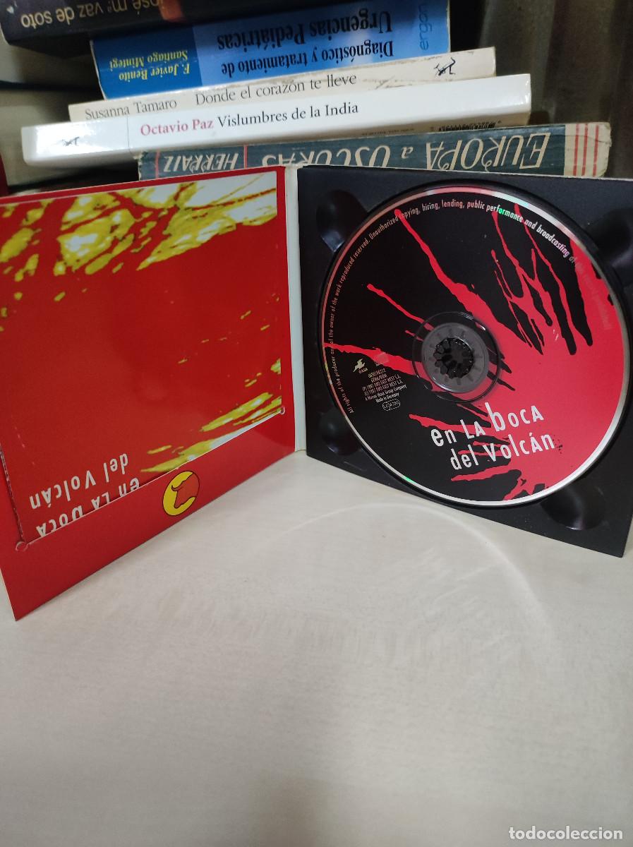 CDs de m&uacute;sica: Seguridad Social &ndash; En La Boca Del Volc&aacute;n - Foto 3