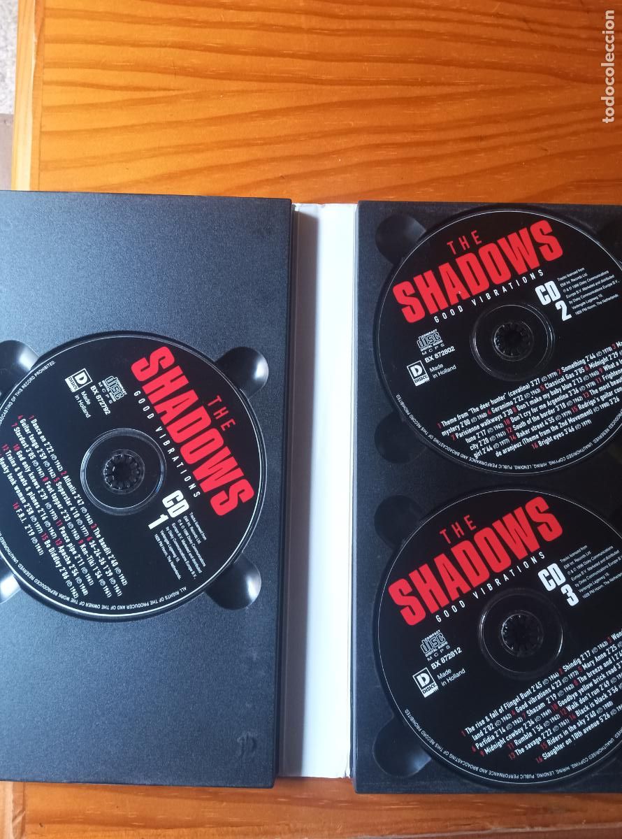 CDs de m&uacute;sica: THE SHADOWS, GOOD VIBRATIONS. ESTUCHE BOX 3 CDs - Foto 2