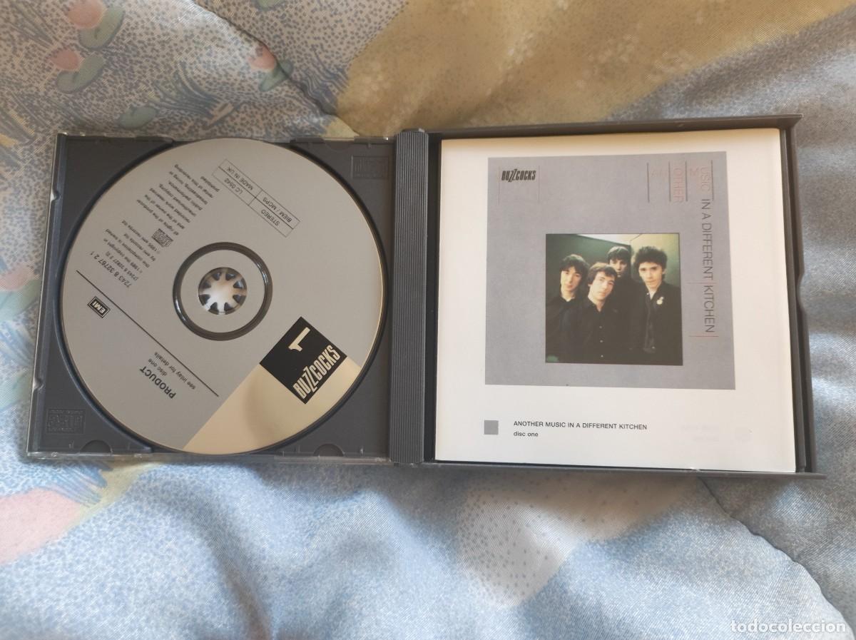 CDs de m&uacute;sica: Buzzcocks &lrm;&ndash; Product - Compilation - 3cds + 2 booklets - Foto 3