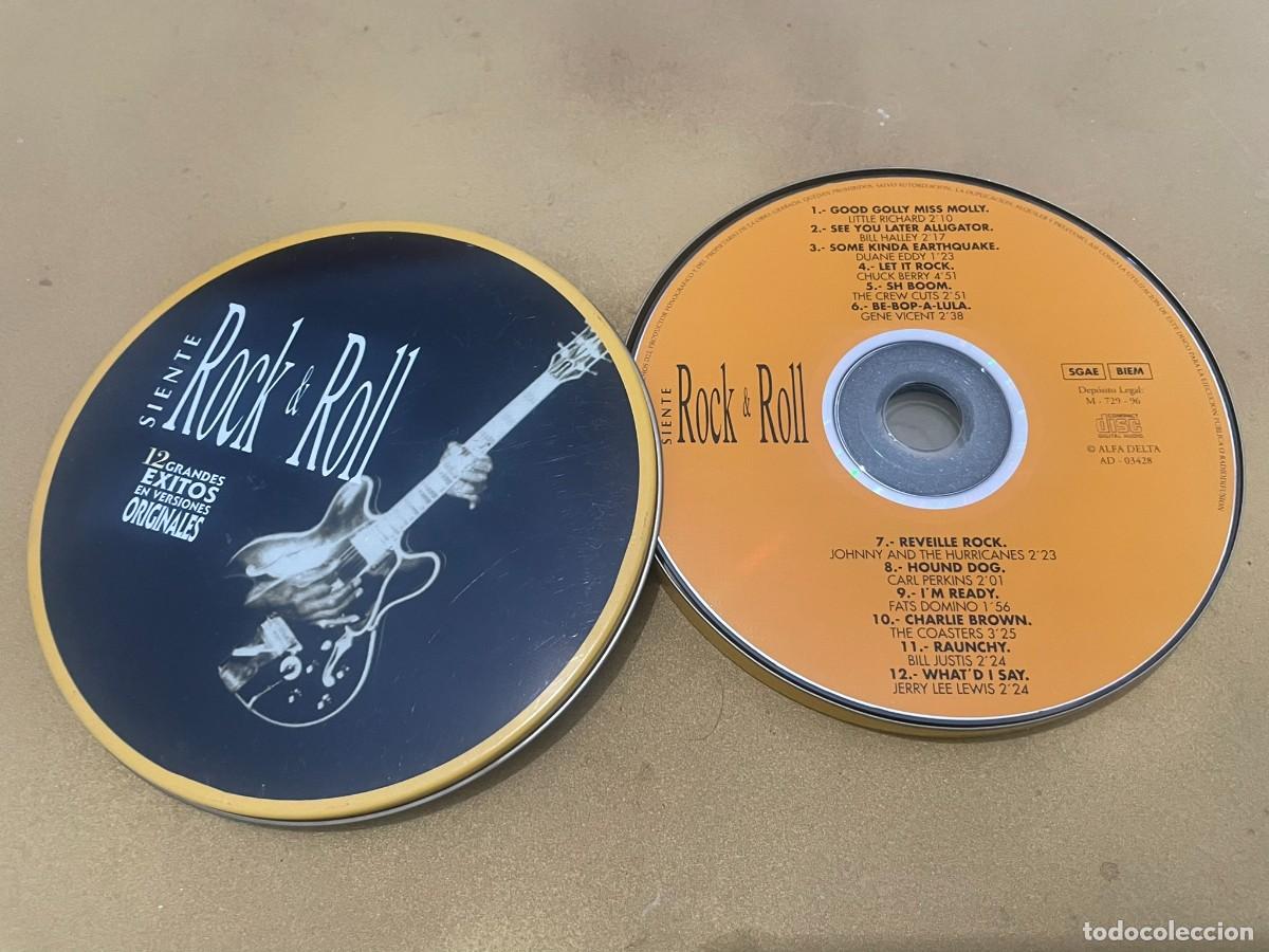 CDs de m&uacute;sica: CD SIENTE ROCK & ROLL ORIGINAL LEGENDS VERSIONS CAJA DE LATA - Foto 2