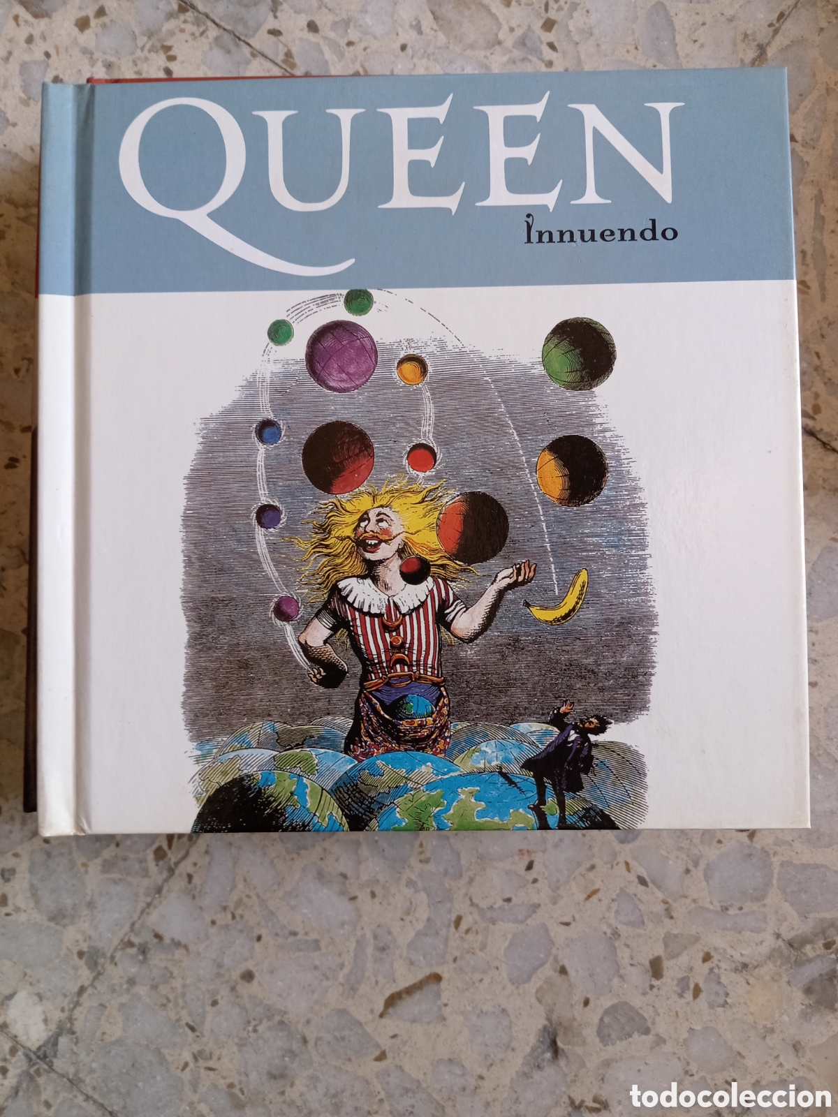 CDs de m&uacute;sica: CD Y LIBRO QUEEN INNUNEDO - Foto 1