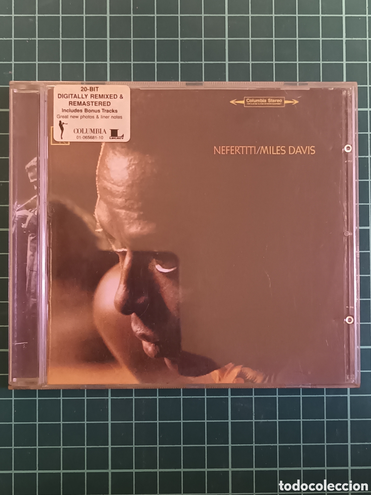 CDs de m&uacute;sica: Miles davis Nefertiti - Foto 1