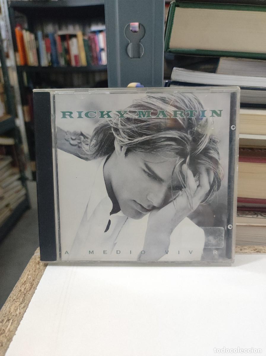 CDs de m&uacute;sica: Ricky Martin &ndash; A Medio Vivir - Foto 1