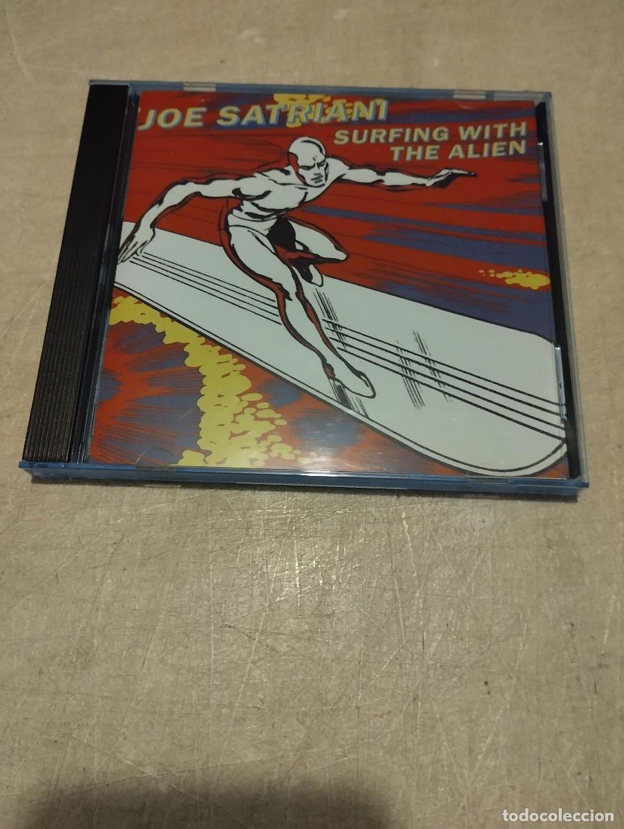 CDs de m&uacute;sica: Joe Satriani CD Surfing With The Alien - Foto 1
