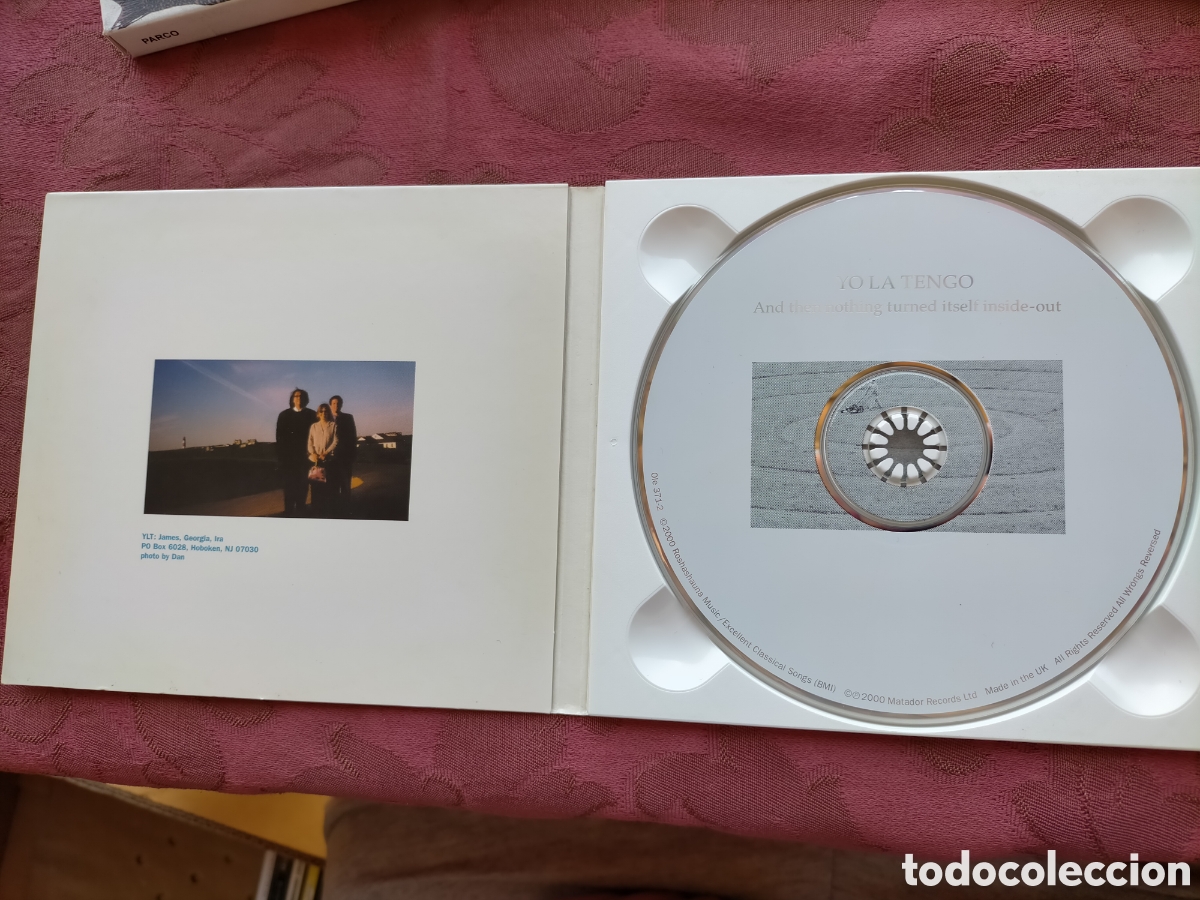 CDs de m&uacute;sica: And then nothing turned itself inside-out de Yo la tengo disco CD - Foto 2