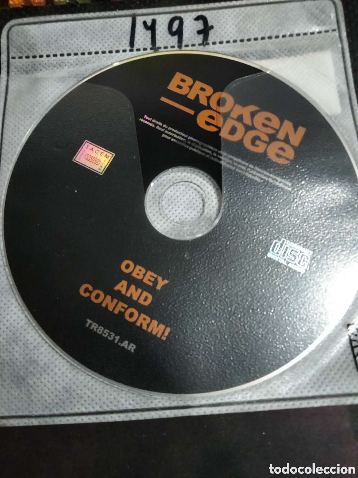 Music CDs: Cd Broken edg obey and conform -1497 (disco solo)