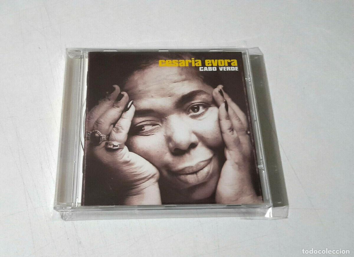CDs de m&uacute;sica: CESARIA EVORA &rdquo;CABO VERDE&rdquo; CD 14 TRACKS COMO NUEVO - Foto 1