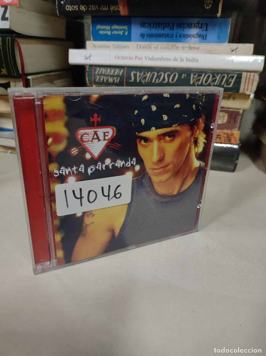 CDs de m&uacute;sica: Cae &ndash; Santa Parranda - Foto 1
