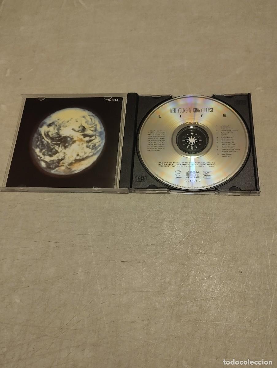 CDs de m&uacute;sica: Neil Young Crazy Horse CD Life - Foto 2