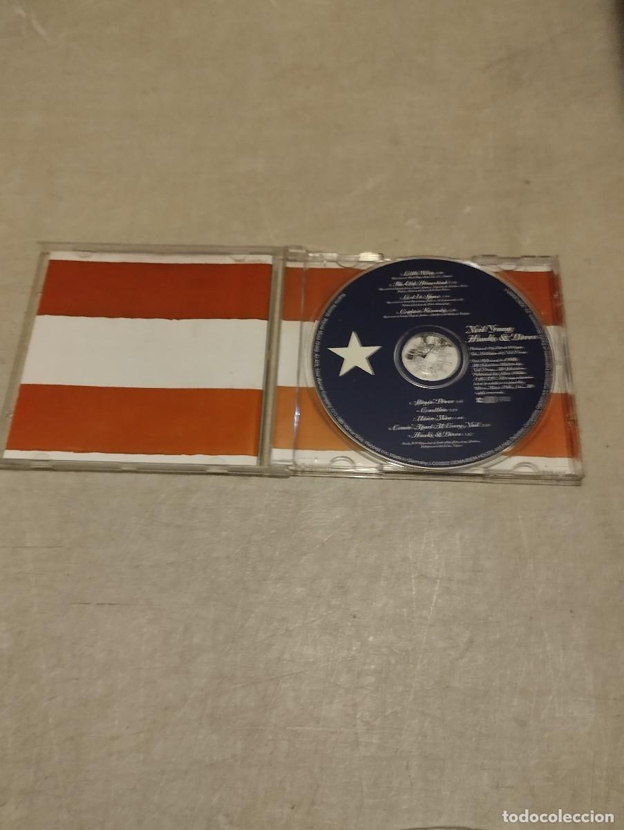 CDs de m&uacute;sica: Neil Young CD Hawks & Doves - Foto 2