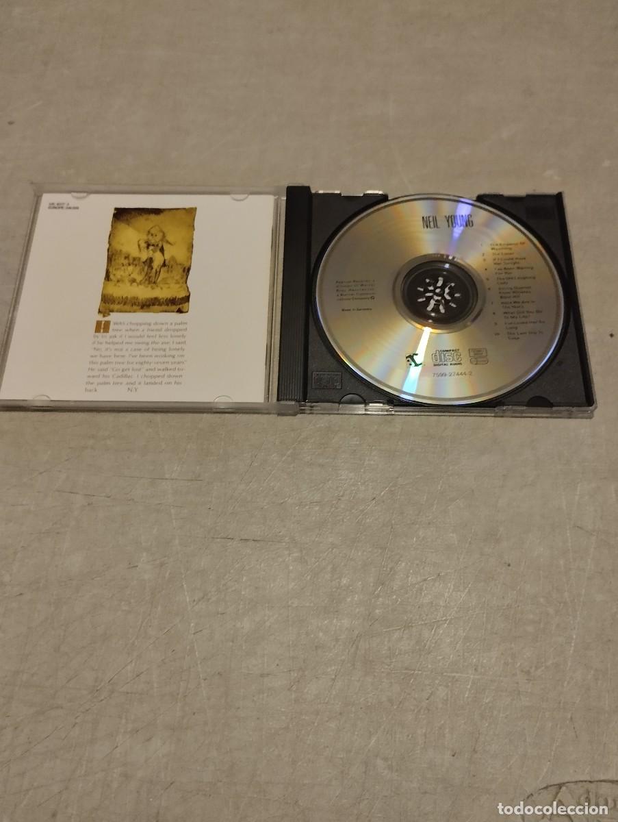 CDs de m&uacute;sica: Neil Young CD Neil Young - Foto 2