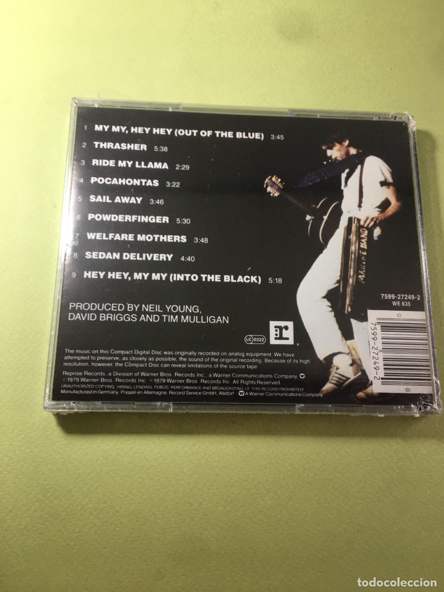 CDs de m&uacute;sica: NEIL YOUNG - RUST NEVER SLEEPS - CD IMPORTADO - PRECINTADO - Foto 2