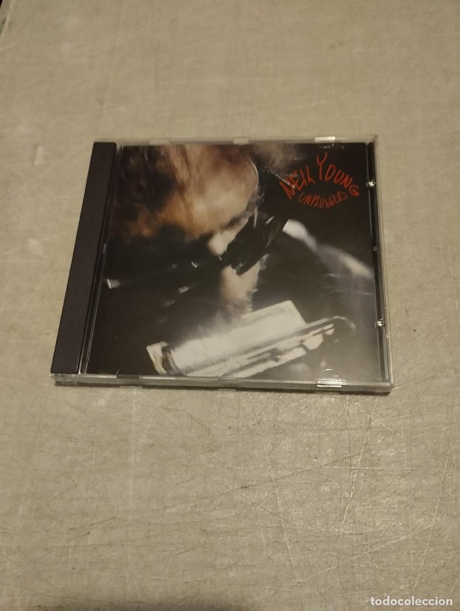 CDs de m&uacute;sica: Neil Young CD Unplugged - Foto 1