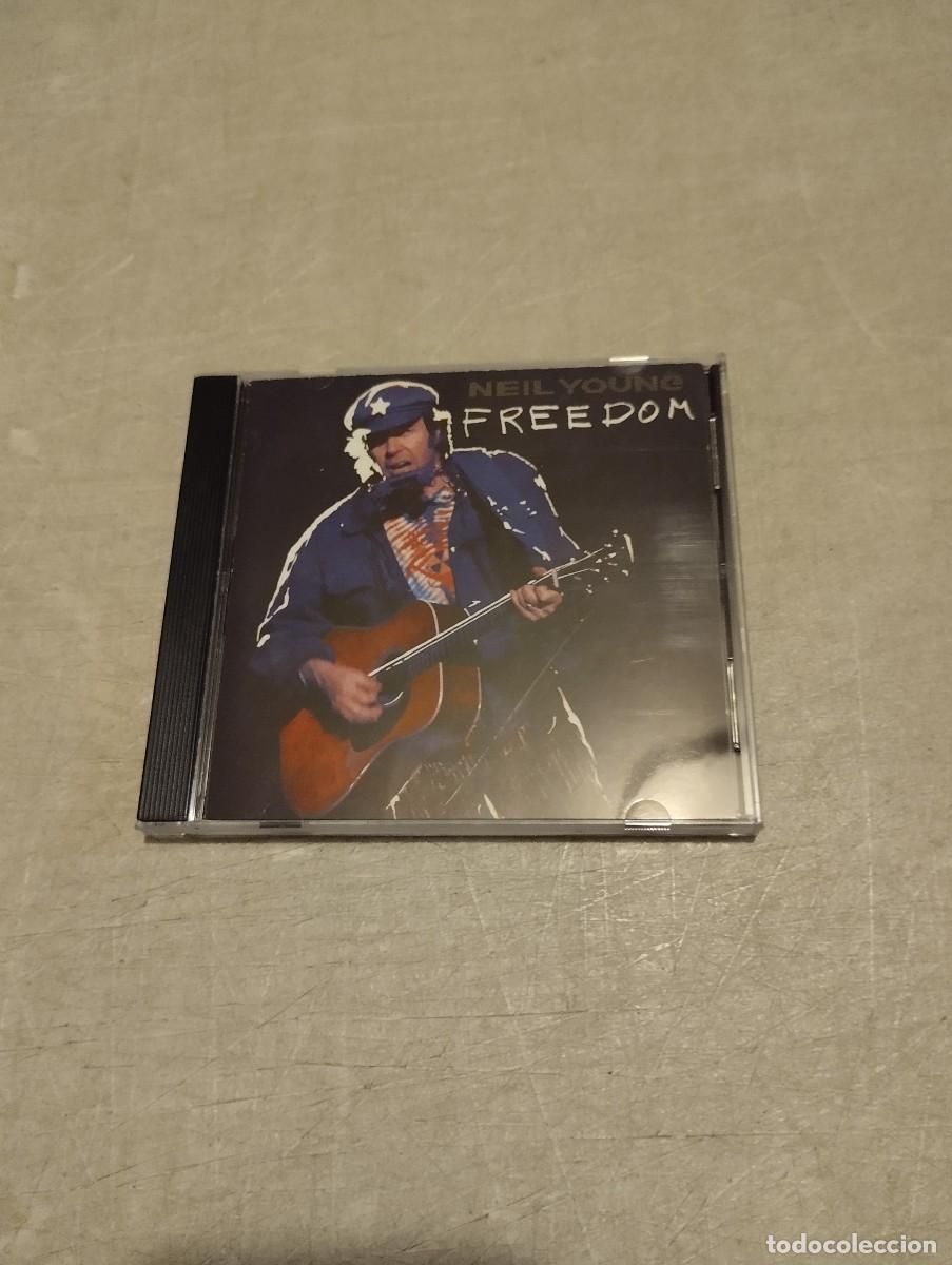 CDs de m&uacute;sica: Neil Young CD Freedom - Foto 1