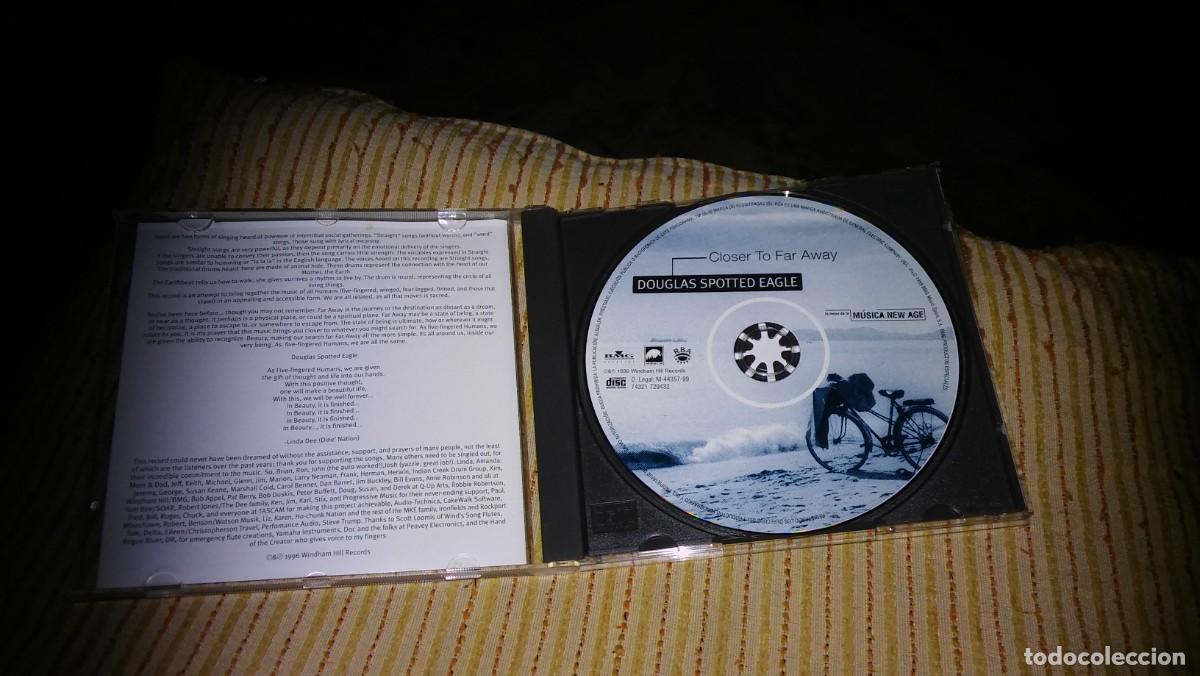 CDs de m&uacute;sica: DOUGLAS SPOTTED EAGLE - CLOSER TO FAR AWAY (1996) - Foto 2