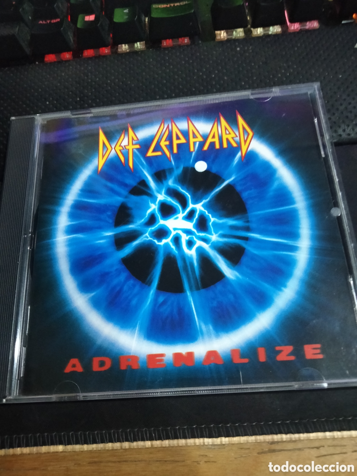 CDs de m&uacute;sica: Def leppard adrenalize -6 - Foto 1