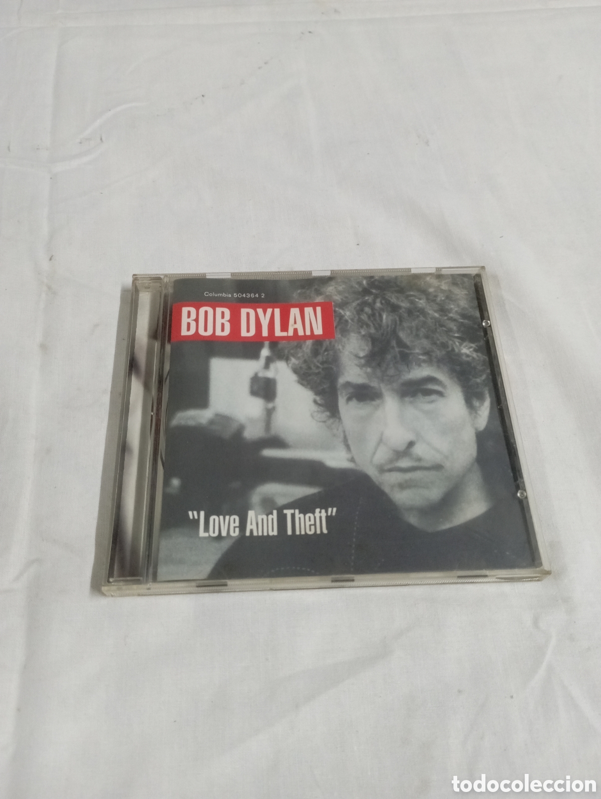 CDs de m&uacute;sica: Bob Dylan &rdquo;love and theft&rdquo; - Foto 1
