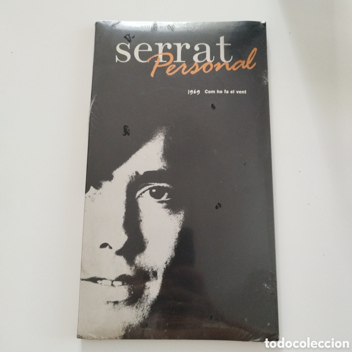 CDs de m&uacute;sica: CD - LIBRO /JUAN MANUEL SERRAT / COM HO FA EL VENT / PRECINTADO