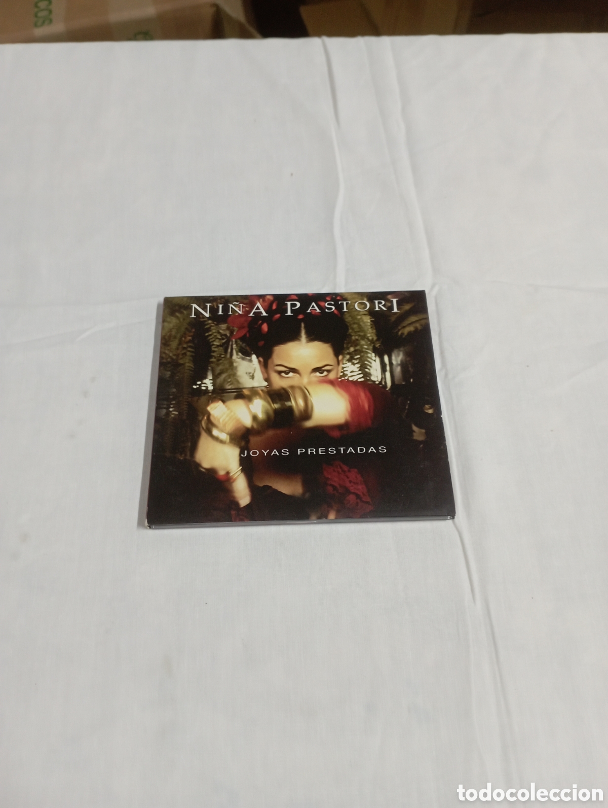 CDs de m&uacute;sica: Ni&ntilde;a Pastori joyas prestadas - Foto 1