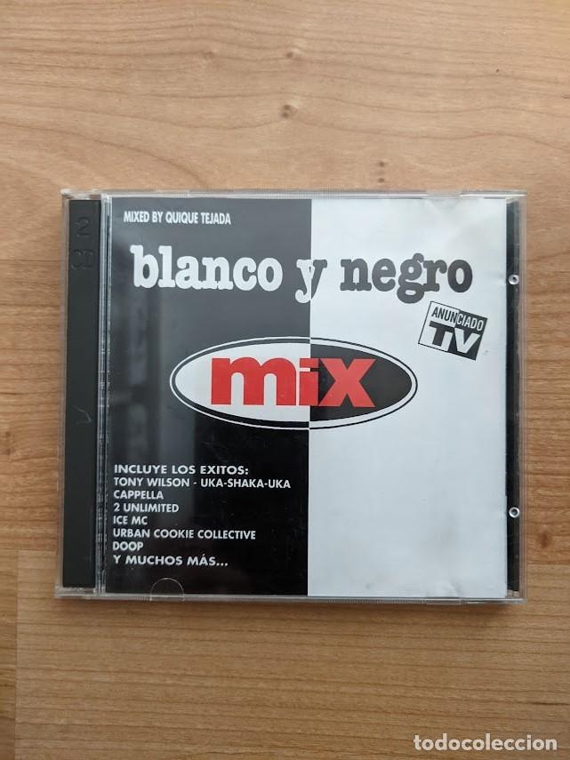 CDs de m&uacute;sica: COMPACT DISC BLANCO Y NEGRO MIX - Foto 1