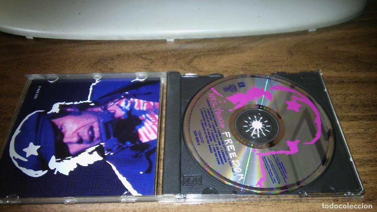 CDs de m&uacute;sica: NEIL YOUNG - FREEDOM (1989) - Foto 2