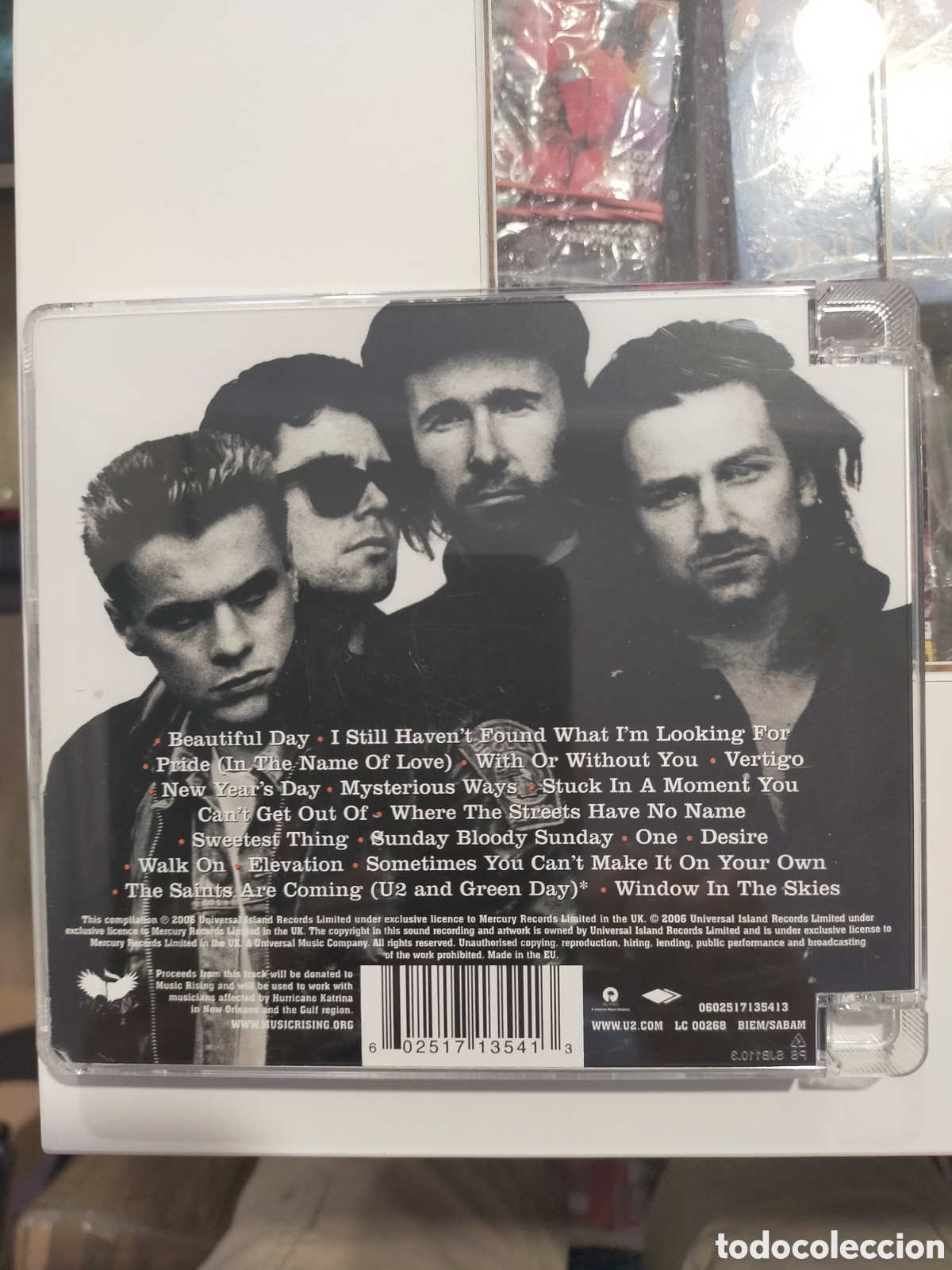 CDs de m&uacute;sica: U2 18 SINGLES CD BUEN ESTADO - Foto 2